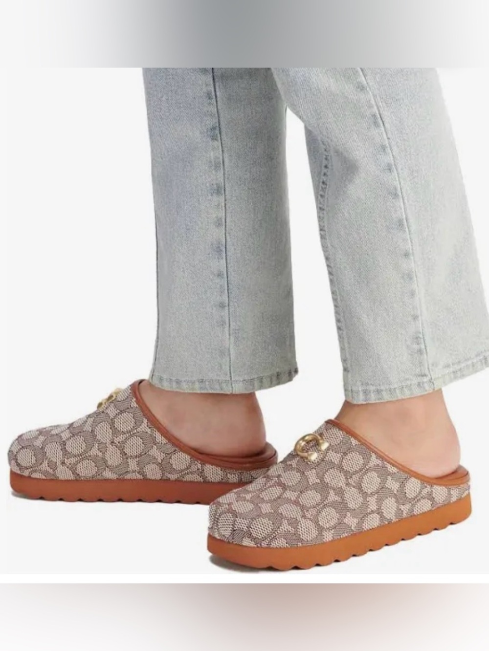 Coach Hadley Signature Logo Print Jacquard Clogs - Picture 3 of 15